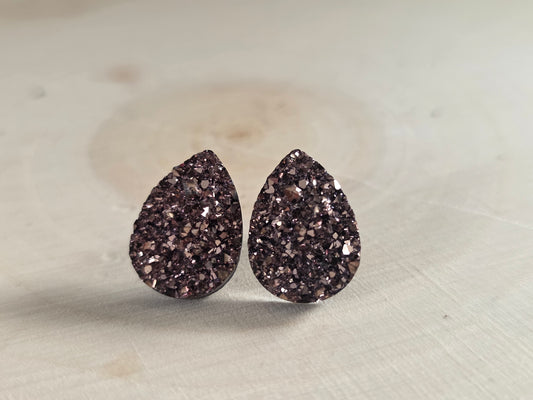 Brown Teardrop Druzy